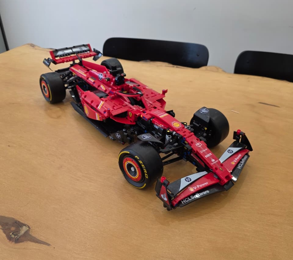 Compatível Lego F1 Ferrari SF-24, foto 3